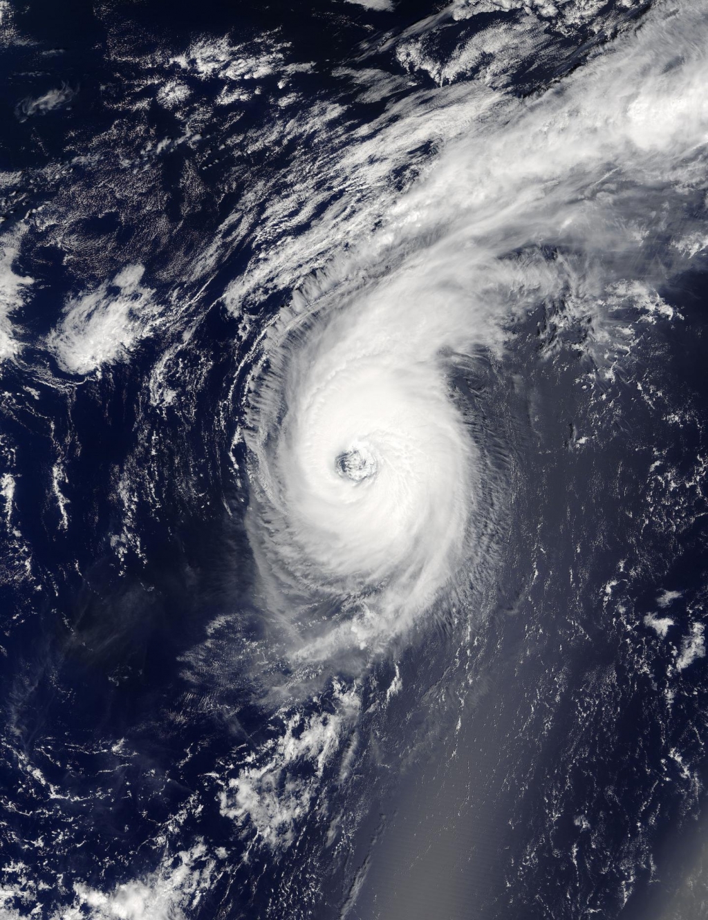 At 10 a.m. EDT on Aug. 31 NASA's Terra Aqua satellite saw that Gaston continued to maintain an eye about 15 nautical miles wide that was surrounded by powerful thunderstorms