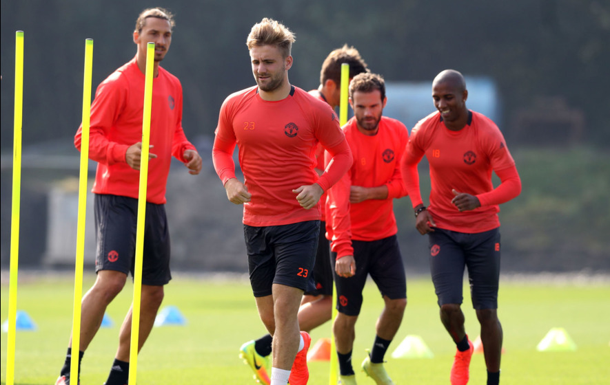 Luke Shaw'disappointed by Jose Mourinho criticism