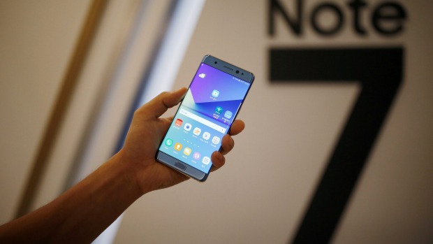 Faulty batteries prompt a global recall of the Samsung Note.7