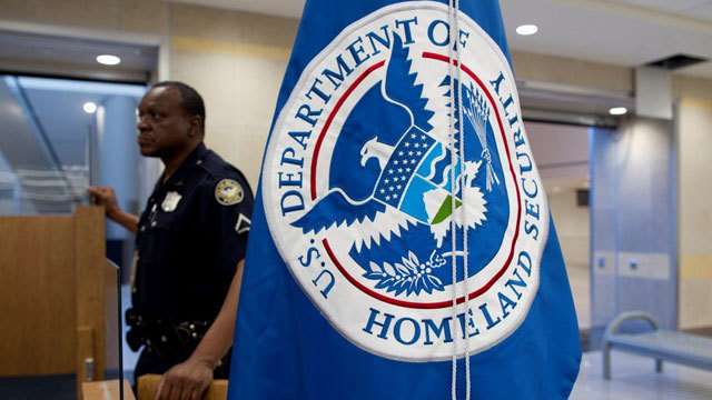 DHS Report More than 800 people wrongly given US citizenship