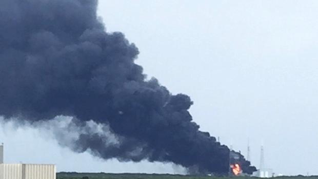 Space X Rocket Explodes At Cape Canaveral Launch Pad