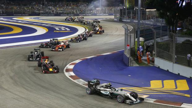 Rosberg back on top after Singapore thriller