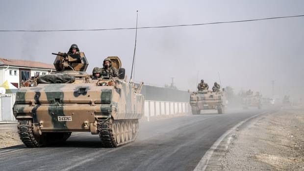 Last month Turkey sent tanks across the border into Syria to help rebels clear territory of IS militants and to contain the expansion of a Syrian Kurdish militia