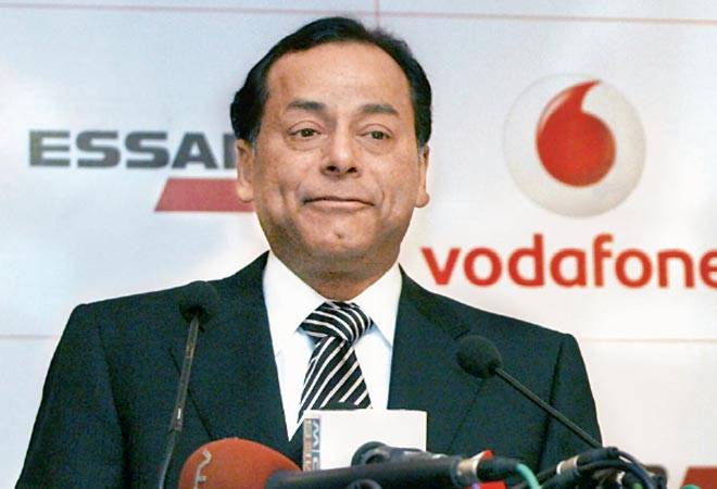 2G scam SC bars Essar's Ravi Ruia to fly abroad