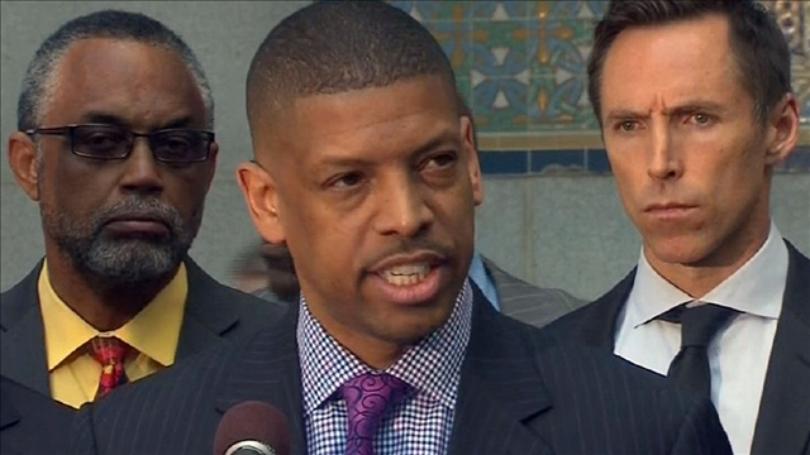 Sacramento Mayor Kevin Johnson Hit in Face with Pie at Event, Assaults Protester in 'Bloody' Scene