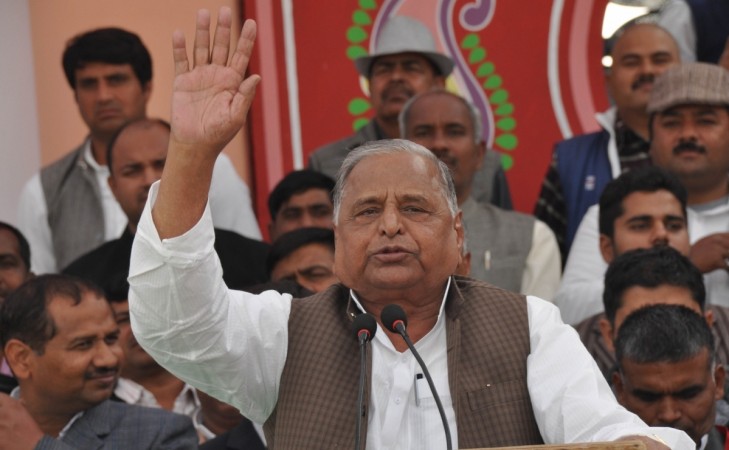 Samajwadi Party Chief Mulayam Singh Yadav addresses a rally at Saifai Mahotsav in Saifai Uttar Pradesh on Jan 4