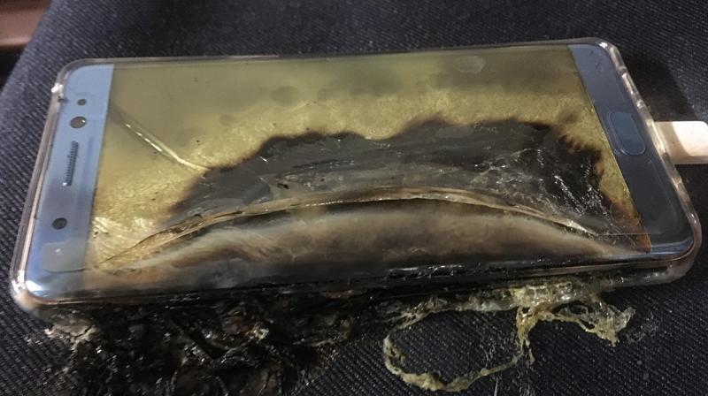 Samsung Galaxy Note 7 exploded while charging