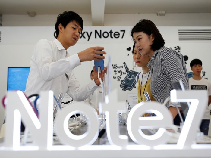 After faulty batteries led to a global recall of its Galaxy Note 7 smartphones Samsung Electronics will only use batteries made by China's ATL for its replacement devices Yonhap news agency reported