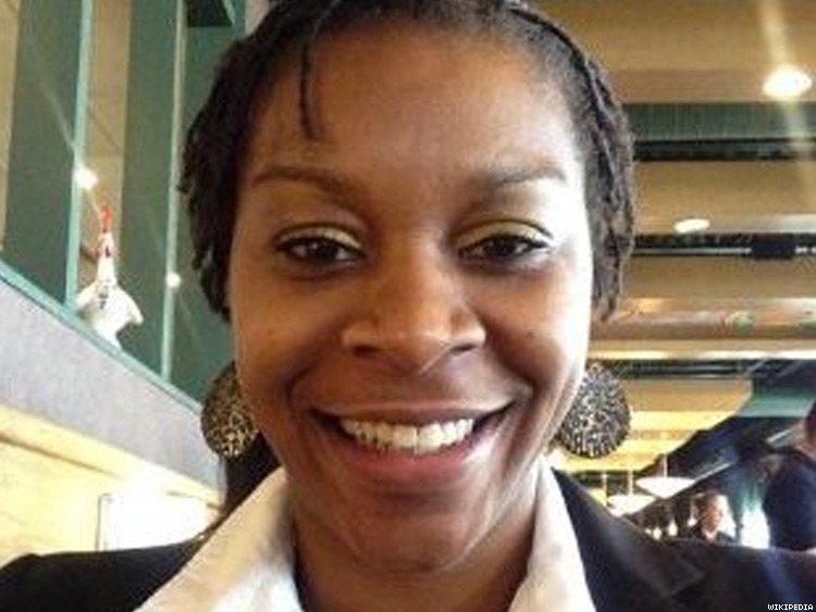 Sandra Bland's Family Reaches $1.9 Million Wrongful Death Settlement