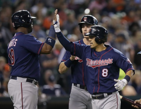 Twins can't hold lead after big inning, lose 9-6 to tigers