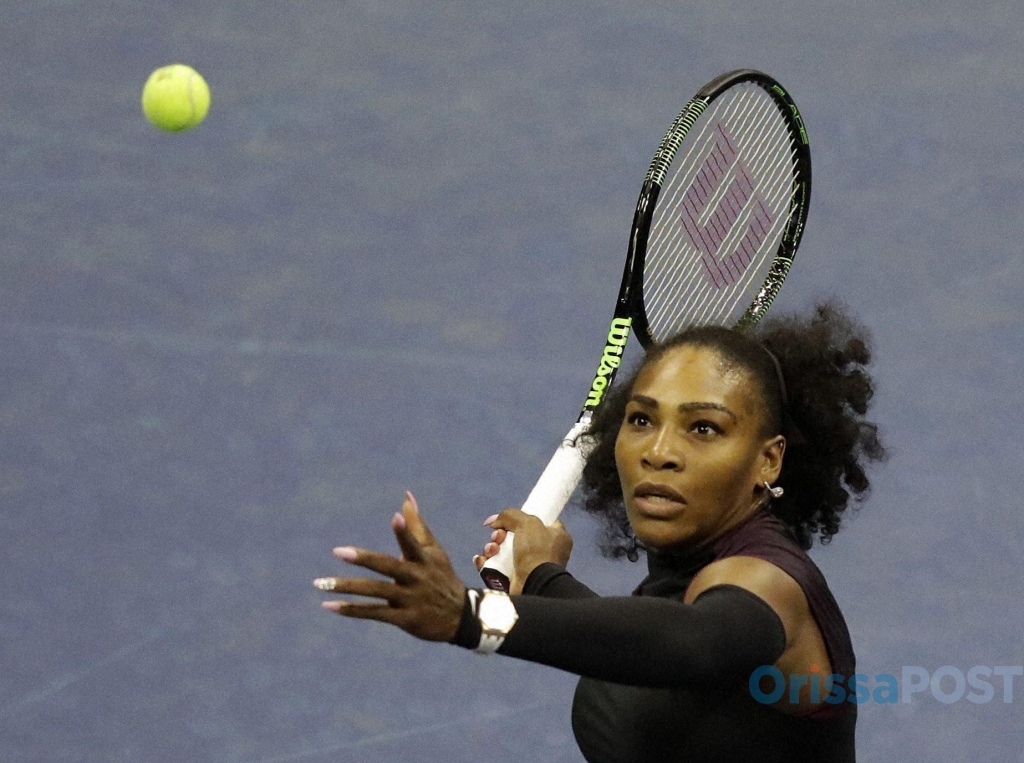 Queeen Serena demolishes king