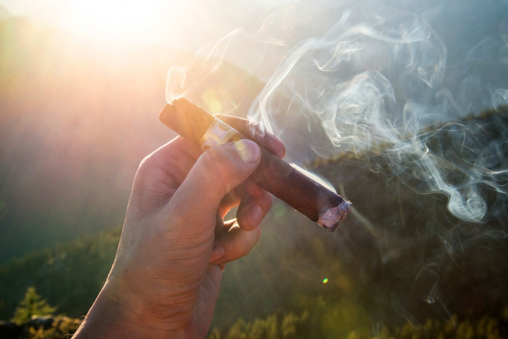 Smoking leaves ‘footprint’ in DNA. Image credit Pexels