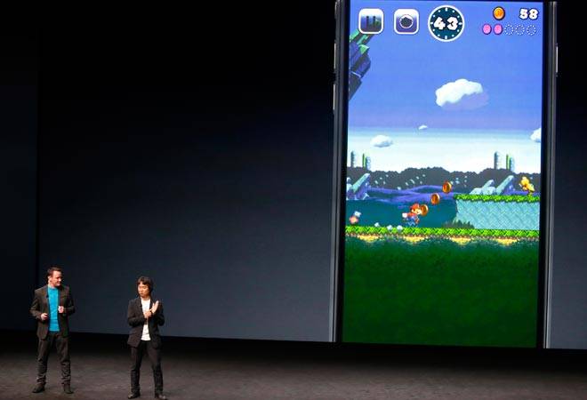 Super Mario Run comes to iPhone Pokemon Go to Apple Watch