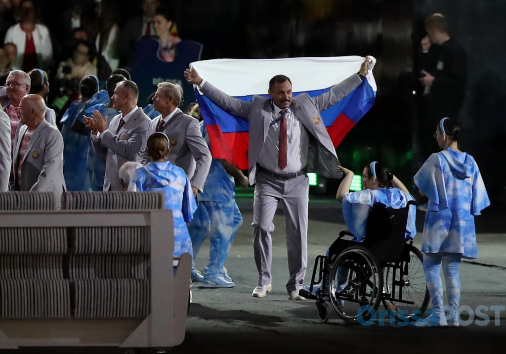 IPC bans Russian flagbearer