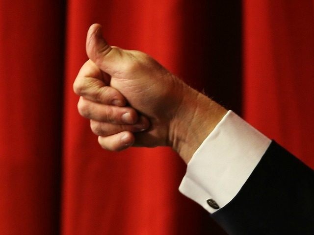 Donald Trump gives the 'thumbs-up&#039