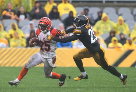 Sep 18 2016 Pittsburgh PA USA Cincinnati Bengals running back Giovani Bernard carries the ball against Pittsburgh Steelers cornerback Artie Burns during the fourth quarter at Heinz Field. The Pittsburgh Steelers won 24-16. Mandatory Cr