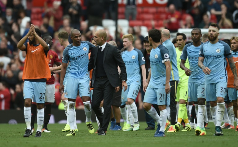 Manchester derby reaction: Guardiola defends Bravo, Mourinho hammers referee for 'two big mistakes'