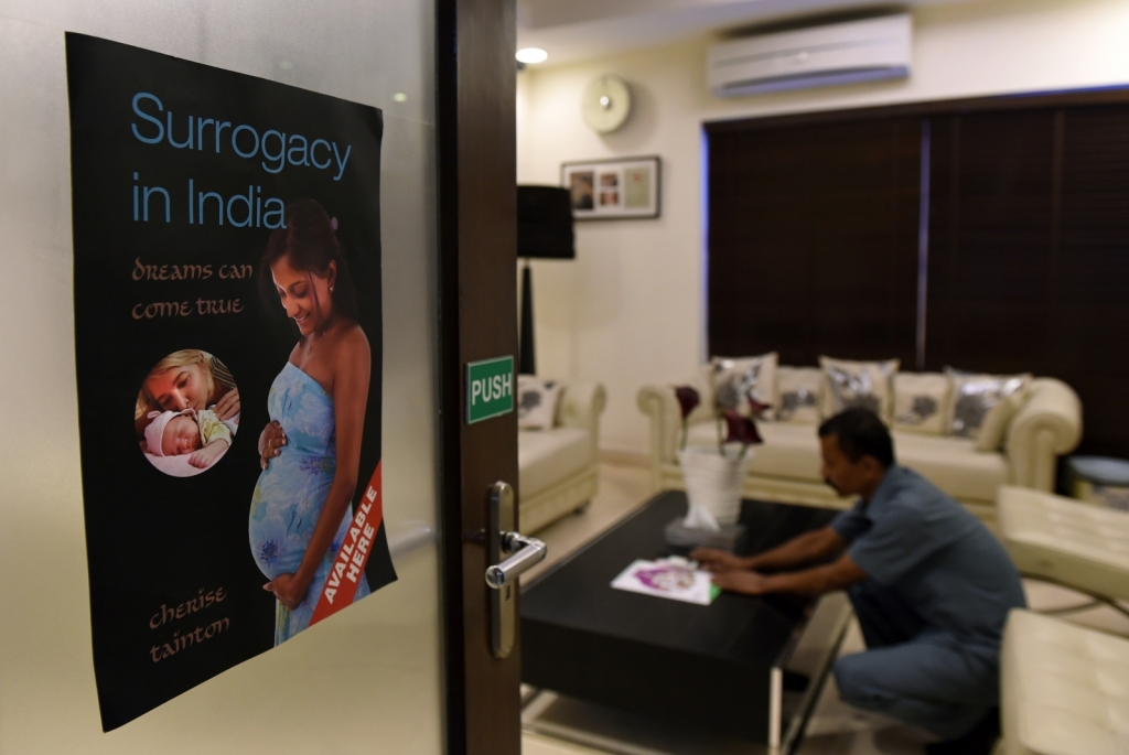 India surrogacy ban