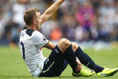 Pochettino concerned by Kane injury