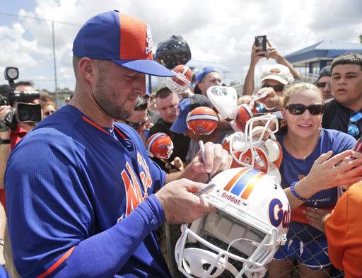 Mets sell Tim Tebow jerseys as ex-QB begins pro baseball career