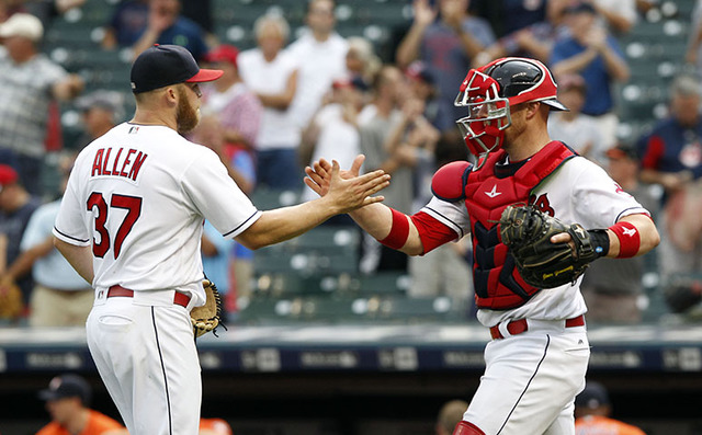 Astros-Indians Game Disrupted After Midges Swarm Field