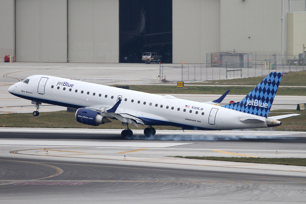 JetBlue E190