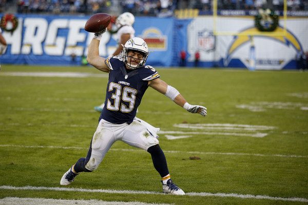 Danny Woodhead tears ACL