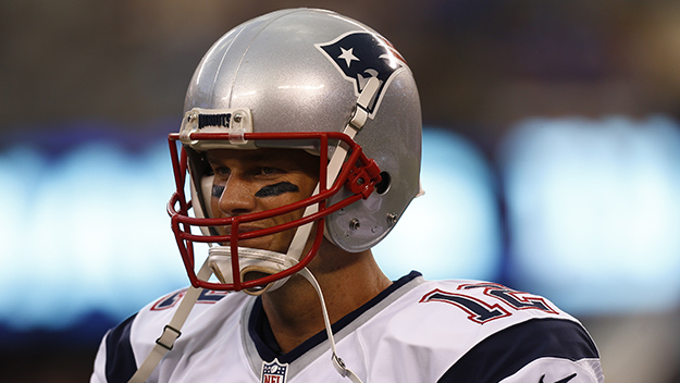 Tom Brady warms up before a preseason game against the New York Giants at Met Life Stadium