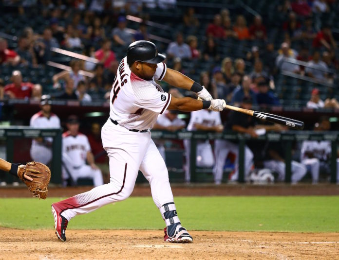 Diamondbacks out-slug Rockies in the desert