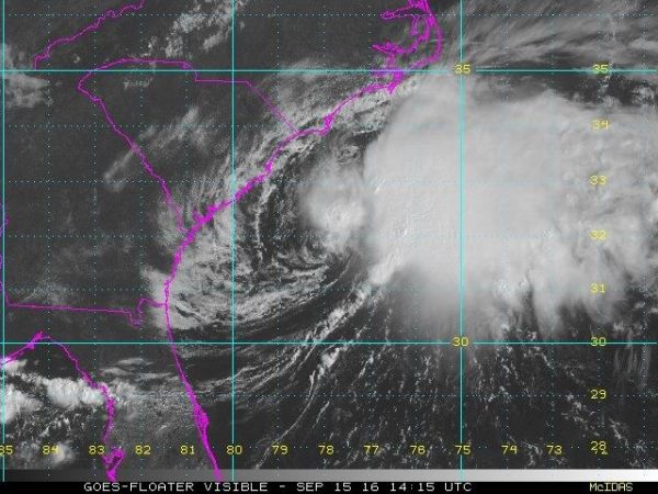 Tropical Depression Julia ‘Meanders’ as Tropical Storm Ian Accelerates