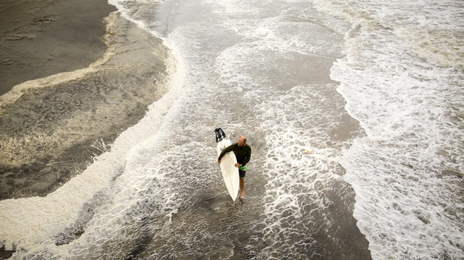 Federal officials are urging Canadians against non-essential travel to parts of Mexico as Tropical Storm Newton is strengthening threatening to strike near Los Cabos resorts as a full-blown hurricane