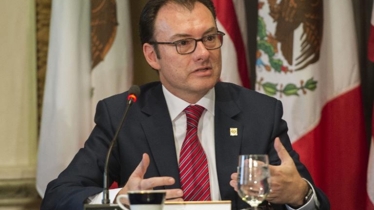 Mexican Finance Secretary Luis Videgaray acknowledged that he had also bought a home from the same contractor two months before Pena Nieto took office in December 2012