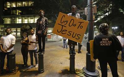 3rd night of Charlotte protests stays largely peaceful