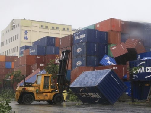 Super Typhoon Meranti hits China after battering Taiwan, Malakas not far behind