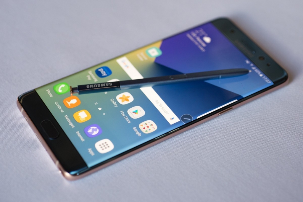 US government advice users to stop using Samsung Galaxy Note 7 phones as it is fire-prone