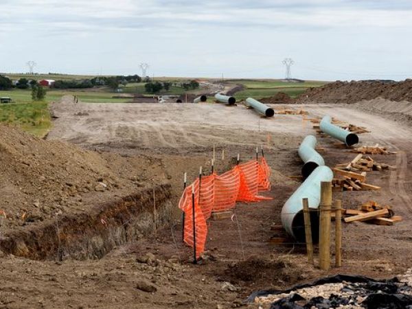 Feds Order Stop on Portions of Dakota Access Pipeline Project