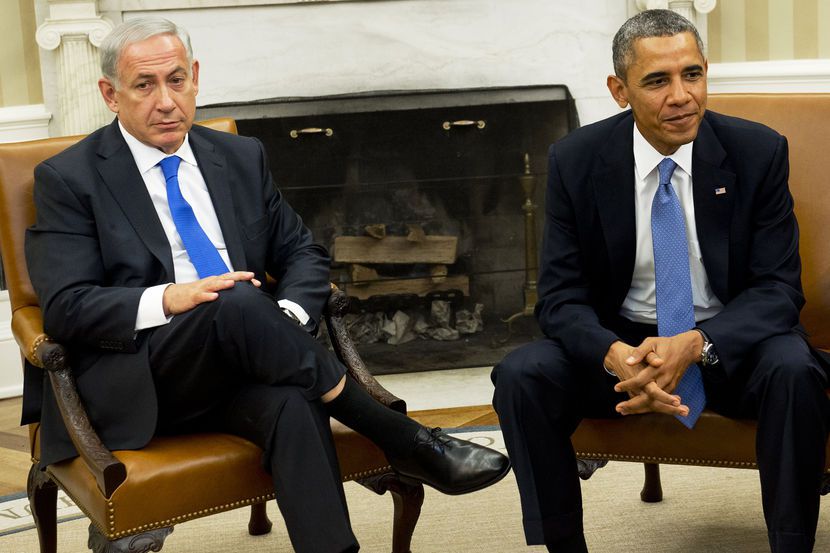 US President Barack Obama and Israeli Prime Minister Benjamin Netanyahu hold a meeting in the Oval Office of the White House in Washington DC