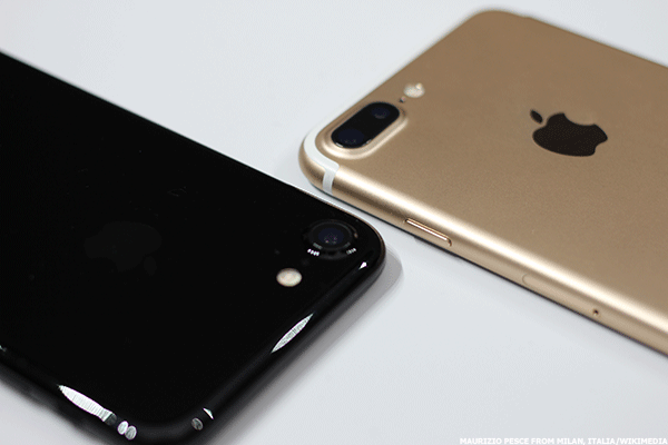 Apple Should Use iPhone 7 Specs to Entice People to Upgrade