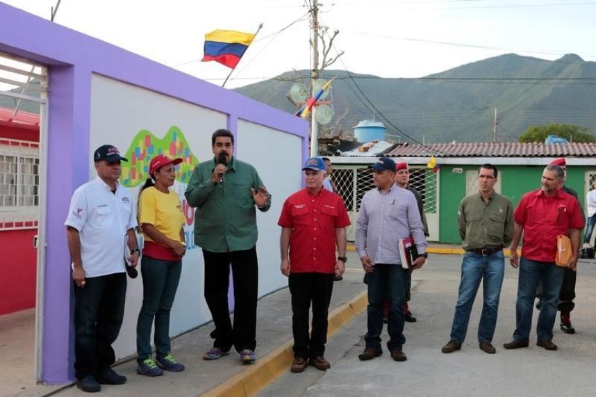 Venezuelan Oppositions Vows to Keep Up Pressure on Maduro