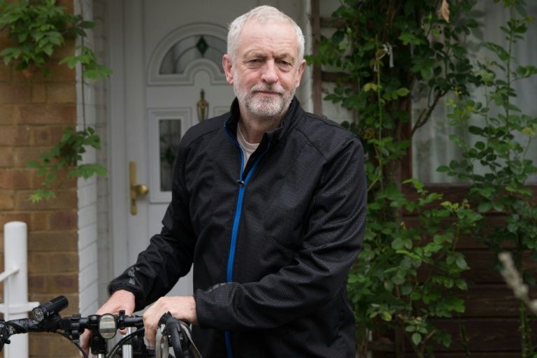 Labour leadership election voting closes today, Corbyn set for big win