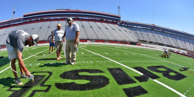 Fuente preps VT for unprecedented Bristol Motor Speedway scene, much sharper Tennessee