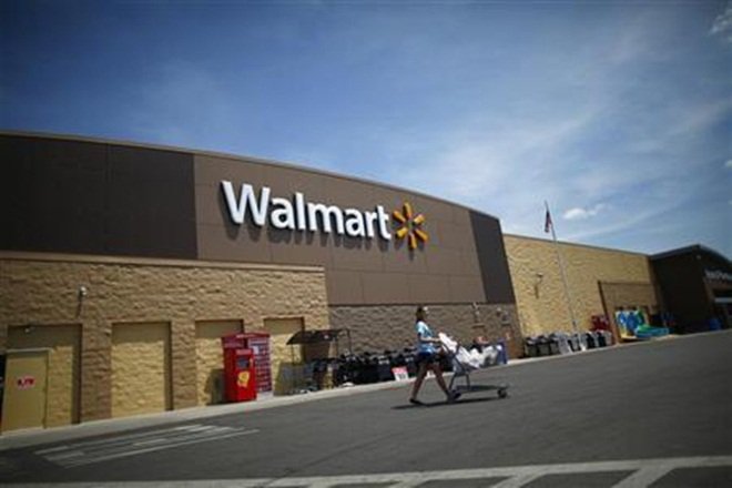 Wal-Mart expects the demand for toys to remain strong this year after sales surged in 2015 in conjunction with the release of the latest movie in the wildly popular'Star Wars series produced by Walt Disney Co. The next movie is due to premiere on Dec