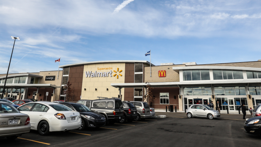 Walmart hourly associates earn more than $200 million in cash bonuses