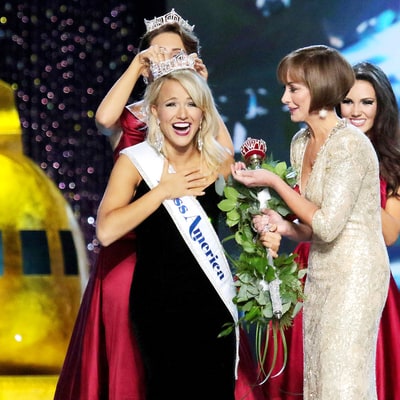 Miss Arkansas Savvy Shields Wins Miss America 2017 After Odd Hillary Clinton–Donald Trump Response