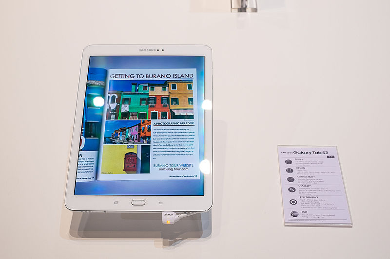 Wikimedia Commons  Janitors  Kārlis DambrānsSamsung Galaxy Tab S2 in IFA 2015