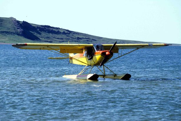 PA-18-150'Super Cub floatplane