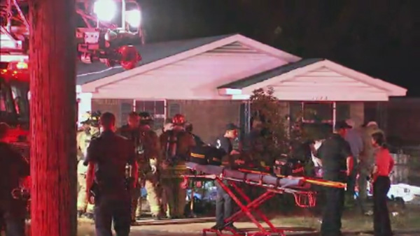 6 children and 3 adults killed in house fire in Memphis