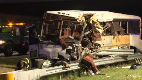 4 dead after football team bus crashes