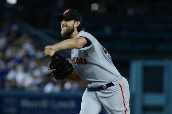 Giants end futility streak, but fall to Cubs