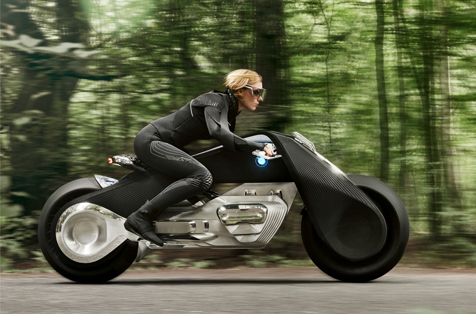 BMW's Vision Next 100 motorcycle won't fall down